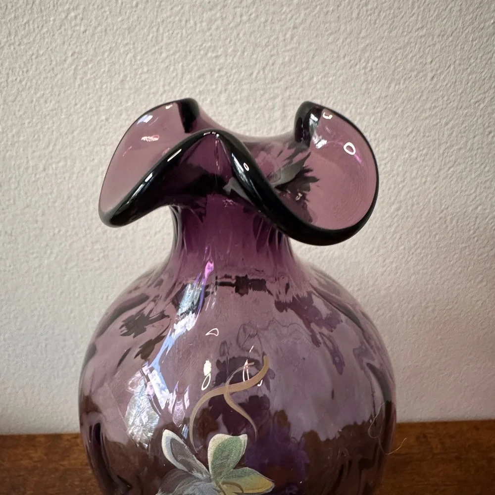 VTG Fenton Plum Amethyst Diamond Optic Glass Vase Hand Painted Grapes Ruffled